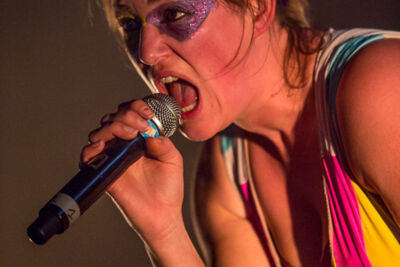 Kenji Minogue @ Het Depot, picture 14, photographed by Gino Verhulst - FrontView Magazine