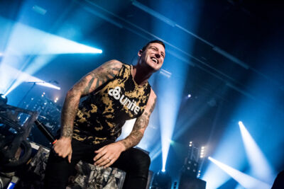 Parkway Drive @ Brielpoort, picture 11, photographed by Dorien Goetschalckx - FrontView Magazine