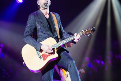 Clouseau Centraal @ Sportpaleis Antwerpen, picture 6, photographed by Dimitri Vanlommel - FrontView Magazine