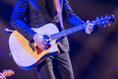 Clouseau Centraal @ Sportpaleis Antwerpen, picture 8, photographed by Dimitri Vanlommel - FrontView Magazine