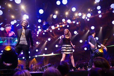 Clouseau Centraal @ Sportpaleis Antwerpen, picture 35, photographed by Dimitri Vanlommel - FrontView Magazine