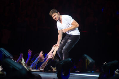 Clouseau Centraal @ Sportpaleis Antwerpen, picture 54, photographed by Dimitri Vanlommel - FrontView Magazine