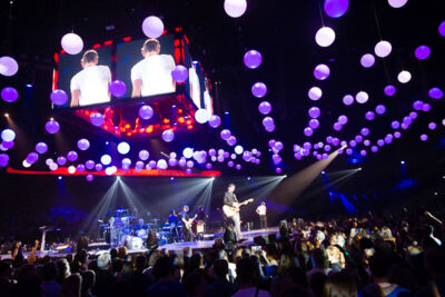 Clouseau Centraal @ Sportpaleis Antwerpen, picture 66, photographed by Dimitri Vanlommel - FrontView Magazine