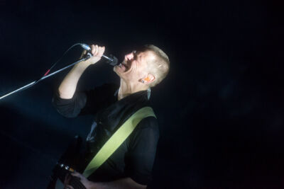 Ozark Henry @ Stadsschouwburg Sint-Niklaas, picture 8, photographed by Johan Van Buggenhout - FrontView Magazine