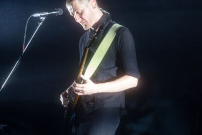 Ozark Henry @ Stadsschouwburg Sint-Niklaas, picture 9, photographed by Johan Van Buggenhout - FrontView Magazine