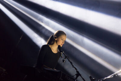Ozark Henry @ Stadsschouwburg Sint-Niklaas, picture 17, photographed by Johan Van Buggenhout - FrontView Magazine