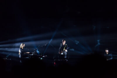 Ozark Henry @ Stadsschouwburg Sint-Niklaas, picture 35, photographed by Johan Van Buggenhout - FrontView Magazine
