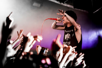 One Ok Rock @ Trix Club, picture 5, photographed by Elke Briers - FrontView Magazine