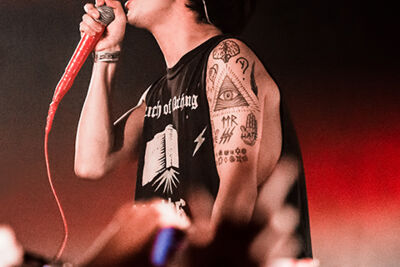 One Ok Rock @ Trix Club, picture 6, photographed by Elke Briers - FrontView Magazine
