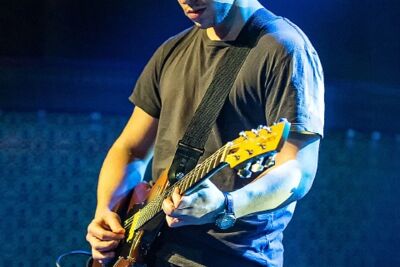 London Grammar @ The Qube - Zuiderkroon, picture 8, photographed by Edwin Houdevelt - FrontView Magazine