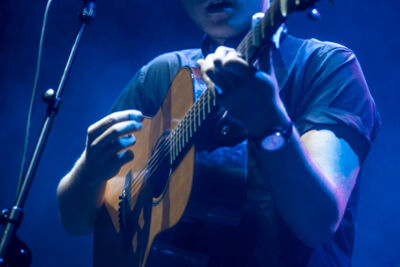 Luke Jackson @ Muziekgebouw Eindhoven, picture 2, photographed by Dorien Goetschalckx - FrontView Magazine