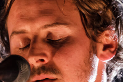 Ben Howard @ Vorst Nationaal, picture 15, photographed by Tristan Herftijd - FrontView Magazine