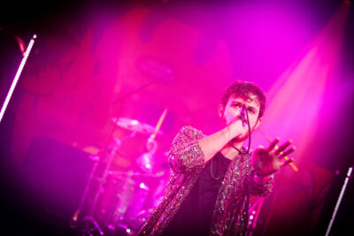 Music For Life 2014: Oscar & The Wolf @ The Flame, picture 9, photographed by Freya Goossens - FrontView Magazine