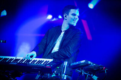 Music For Life 2014: Netsky @ The Flame, picture 3, photographed by Freya Goossens - FrontView Magazine