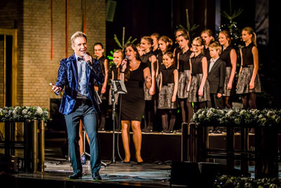 Christoff & Lindsay: Happy Christmas @ Basiliek van Koekelberg, picture 25, photographed by Elke Briers - FrontView Magazine