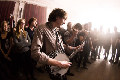 Geppetto & The Whales @ De Casino, picture 5, photographed by Dorien Goetschalckx - FrontView Magazine