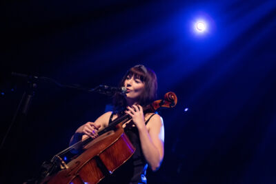 Alana Henderson @ Ancienne Belgique, picture 2, photographed by Dorien Goetschalckx - FrontView Magazine
