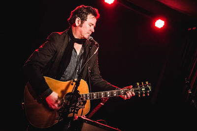 Grant-Lee Phillips & Howe Gelb @ Het Depot, picture 8, photographed by Elke Briers - FrontView Magazine