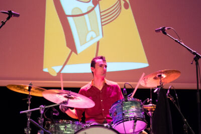 Radio Modern - Howlin’ Lou and His Whip Lovers @ De Warande, picture 32, photographed by Erwin Evrard - FrontView Magazine