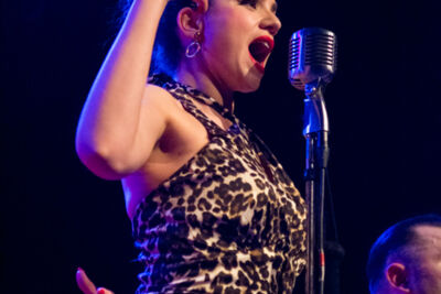 Radio Modern - Howlin’ Lou and His Whip Lovers @ De Warande, picture 42, photographed by Erwin Evrard - FrontView Magazine