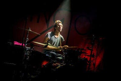 Kensington @ Ancienne Belgique, picture 5, photographed by Elke Briers - FrontView Magazine