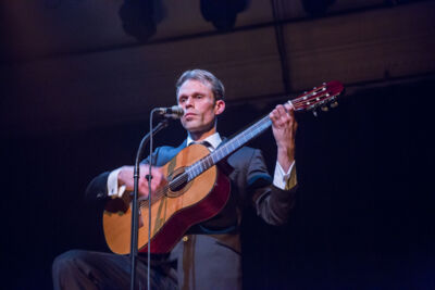Hommage à Brel @ De Casino St.-Niklaas, picture 26, photographed by Guy Danneels - FrontView Magazine