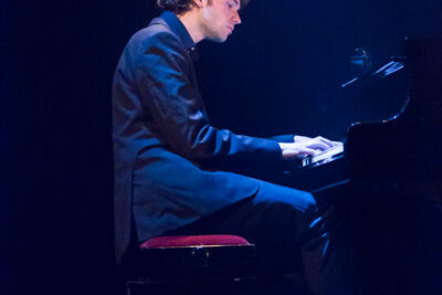 Hommage à Brel @ De Casino St.-Niklaas, picture 33, photographed by Guy Danneels - FrontView Magazine