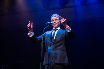Hommage à Brel @ De Casino St.-Niklaas, picture 40, photographed by Guy Danneels - FrontView Magazine
