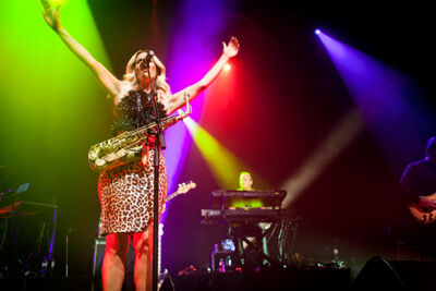 Candy Dulfer @ Het Depot, picture 10, photographed by Kristof Hayen - FrontView Magazine