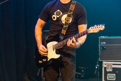 Zen Garden (U2 tribute) @ Masters @ Rock Indoor, picture 7, photographed by Edwin Houdevelt - FrontView Magazine