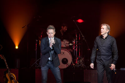 Will Tura & Christoff @ Ethias Theater, picture 8, photographed by FrontView Magazine