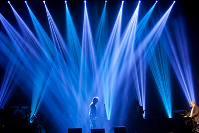 Will Tura & Christoff @ Ethias Theater, picture 11, photographed by FrontView Magazine