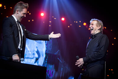Will Tura & Christoff @ Ethias Theater, picture 15, photographed by FrontView Magazine