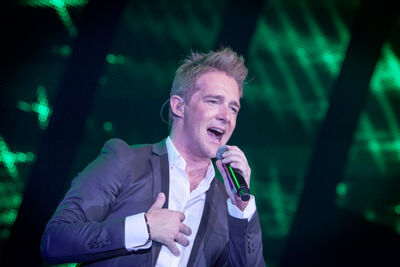 Christoff & Will Tura @ Ethias Theater, picture 4, photographed by Kristof Hayen - FrontView Magazine