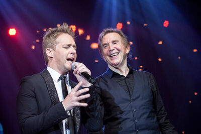 Christoff & Will Tura @ Ethias Theater, picture 16, photographed by Kristof Hayen - FrontView Magazine