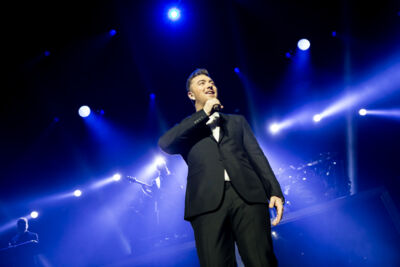 Sam Smith @ Vorst Nationaal, picture 2, photographed by Dorien Goetschalckx - FrontView Magazine
