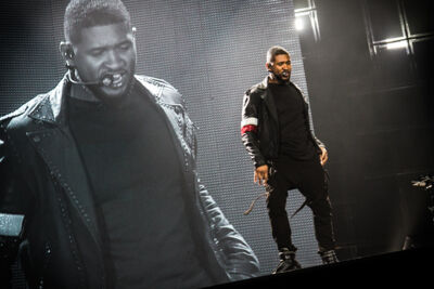 Usher UR Experience Tour, picture 6, photographed by Tom Stessens - FrontView Magazine