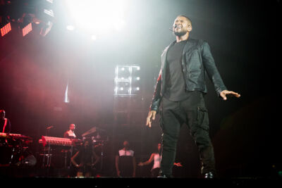 Usher UR Experience Tour, picture 20, photographed by Tom Stessens - FrontView Magazine