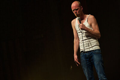 Steven Mahieu Maniak @ CC Merksem, picture 24, photographed by James Van Roosbroeck - FrontView Magazine