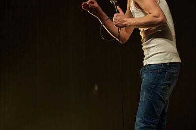 Steven Mahieu Maniak @ CC Merksem, picture 42, photographed by James Van Roosbroeck - FrontView Magazine