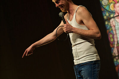 Steven Mahieu Maniak @ CC Merksem, picture 46, photographed by James Van Roosbroeck - FrontView Magazine