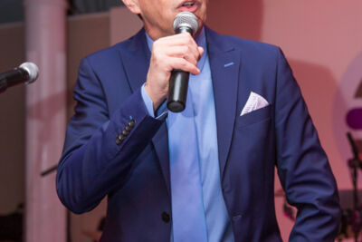 Grand Cru @ Benefiet Feest in Felix Pakhuis, picture 4, photographed by Guy Danneels - FrontView Magazine