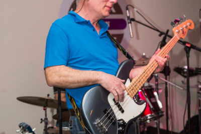 Grand Cru @ Benefiet Feest in Felix Pakhuis, picture 9, photographed by Guy Danneels - FrontView Magazine