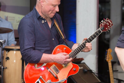 Grand Cru @ Benefiet Feest in Felix Pakhuis, picture 12, photographed by Guy Danneels - FrontView Magazine