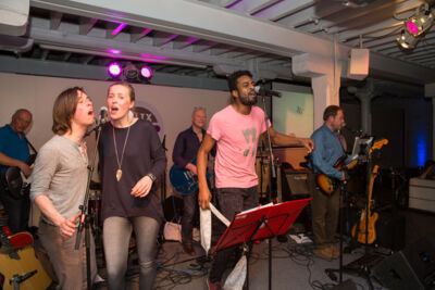 Grand Cru @ Benefiet Feest in Felix Pakhuis, picture 35, photographed by Guy Danneels - FrontView Magazine