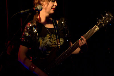 Ex Hex @ TRIX, foto 2, foto's door Bart Baevegems - FrontView Magazine