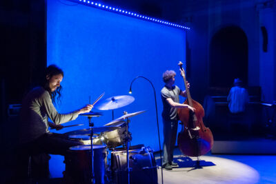 Mile(s)tones @ De Casino St.-Niklaas, picture 19, photographed by Guy Danneels - FrontView Magazine
