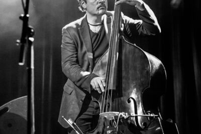 Jean-Paul Estievenart Trio @ De Casino St.-Niklaas, picture 14, photographed by Guy Danneels - FrontView Magazine