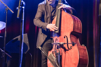Jean-Paul Estievenart Trio @ De Casino St.-Niklaas, picture 22, photographed by Guy Danneels - FrontView Magazine