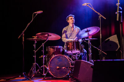 Jean-Paul Estievenart Trio @ De Casino St.-Niklaas, picture 26, photographed by Guy Danneels - FrontView Magazine